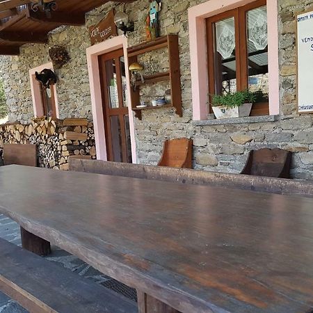 Agriturismo Volpe Golosa Морбеньо Екстериор снимка